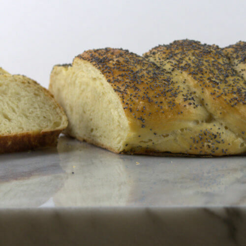 Braided Bread with Poppy Seeds