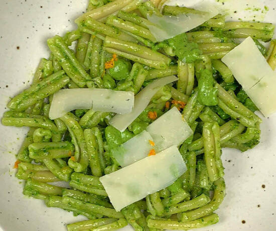 Pasta with Orange Pistachio Pesto