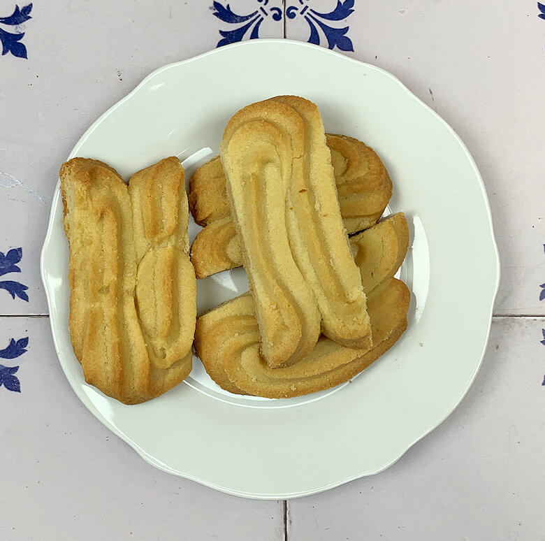 cut cookies on plate