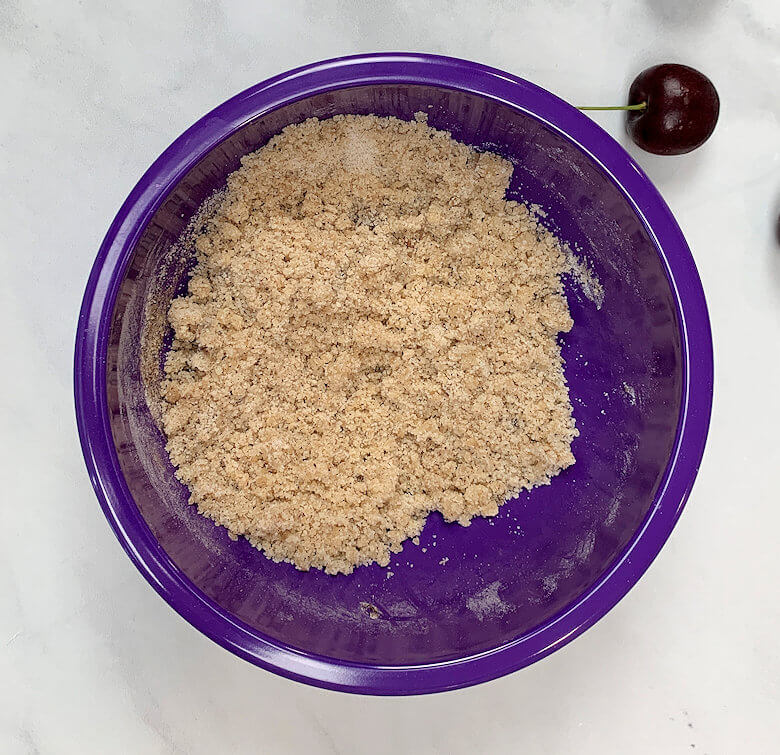 Bowl with streusel