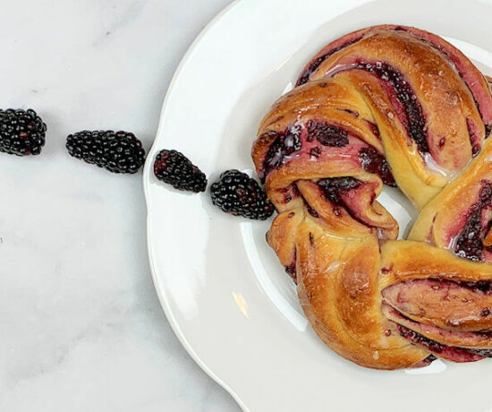 Blackberry Babka Wreath for Two